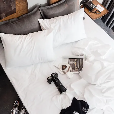Hotel Cinnah 4*