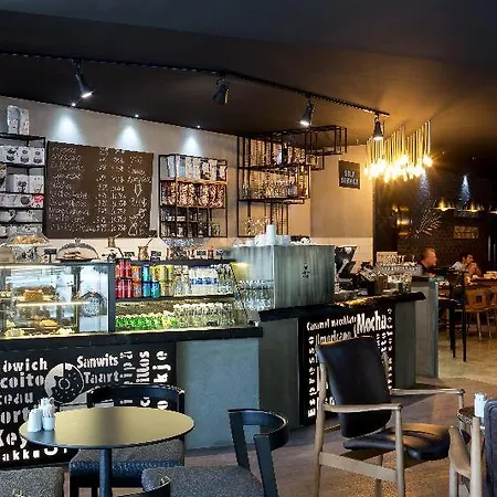 Отель Cinnah 4*