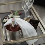 Cinnah Hotel